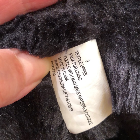 Cat & Jack Girls Fur Boots - Picture 6 of 6